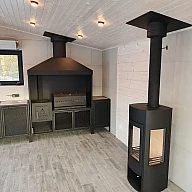 Установка печи-камина Мета-Бел Неман и дымохода для барбекю комплекса в КП Большая Медведица