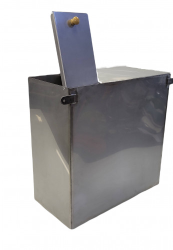 Бак для воды на стену 70 л (304) 1 мм